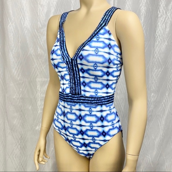 MICHAEL Michael Kors Other - Michael Kors One Piece Swimsuit Crisscross Back